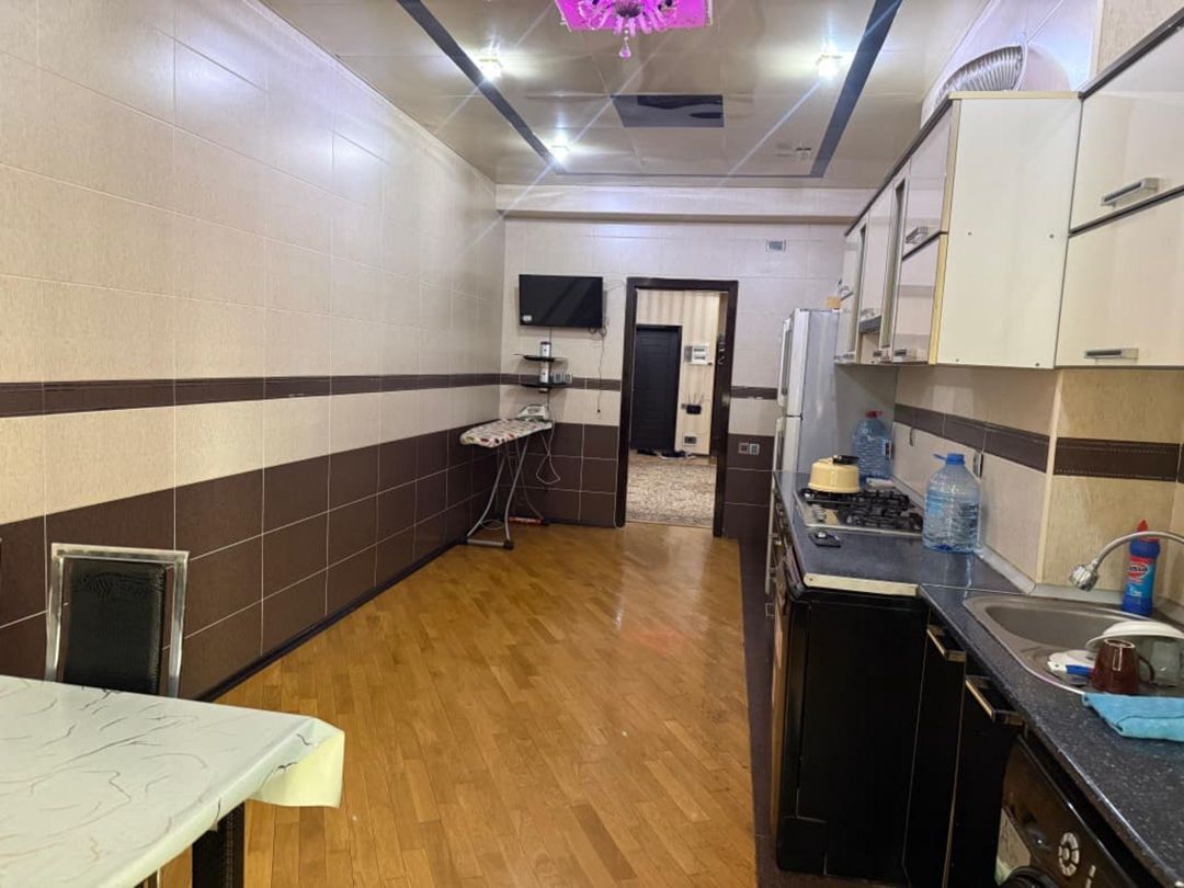 İcarəyə verilir 4 otaqlı yeni tikili 155 m² — Mənzil, Bakı (5)