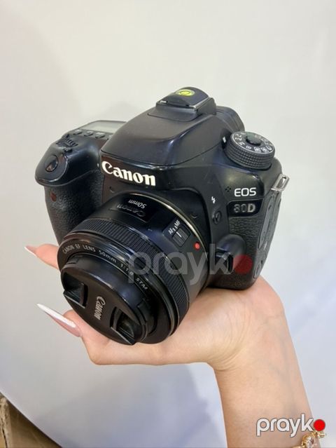 Canon EOS 80D Dslr fotoaparat + Canon EF 50mm f/1.8 STM obyektiv — Bakı