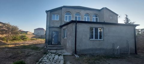 Satılır 5 otaqlı həyət evi/bağ evi 180 m² — Bakı