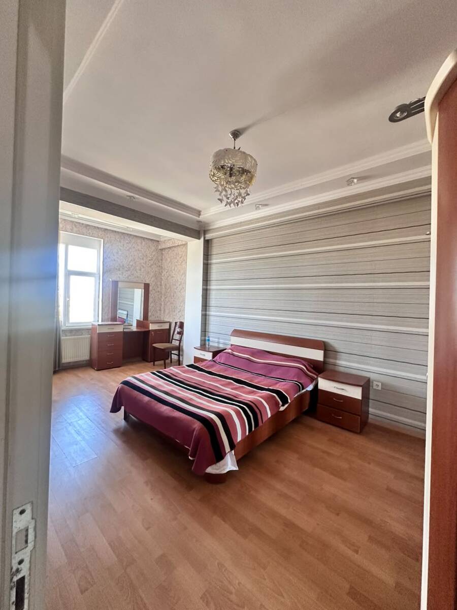 Satılır 3 otaqlı yeni tikili 132 m² — Mənzil, Bakı (6)