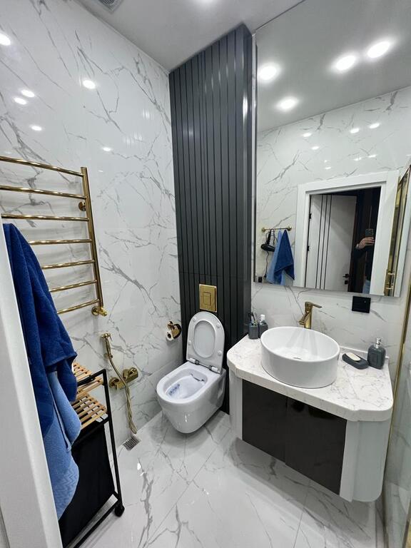 İcarəyə verilir 4 otaqlı yeni tikili 180 m² — Mənzil, Bakı (10)