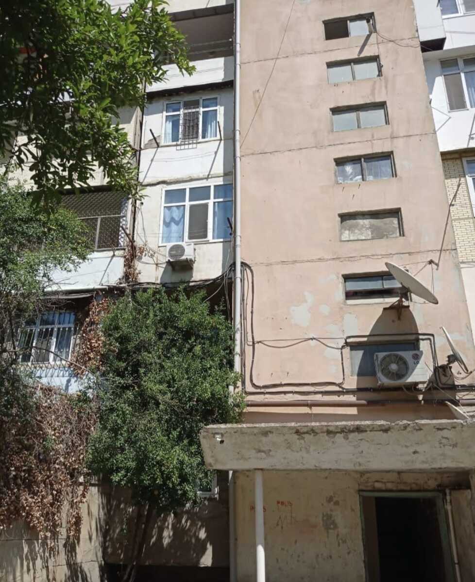 Satılır 3 otaqlı köhnə tikili 52 m² — Mənzil, Bakı (2)