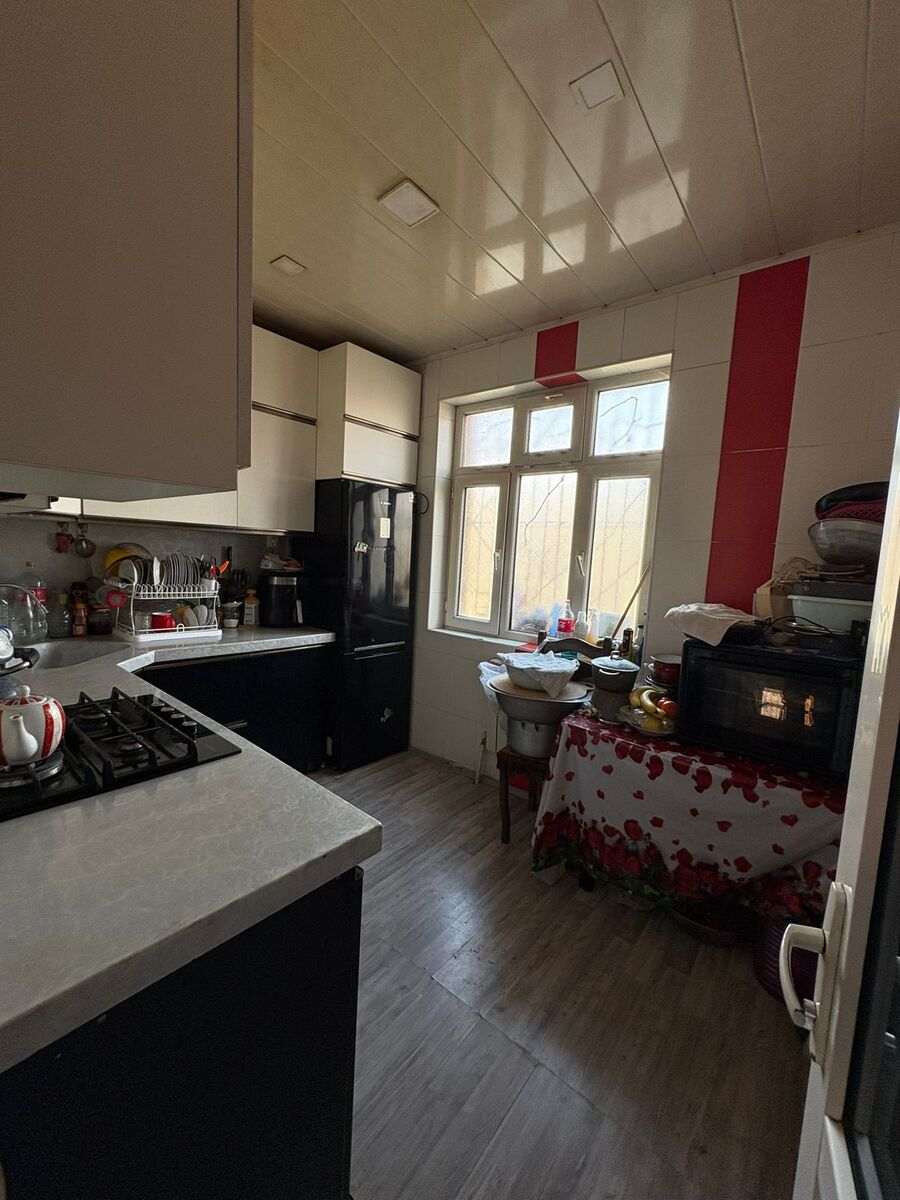 Satılır 8 otaqlı həyət evi/bağ evi 400 m² — Ev, villa, Bakı (7)