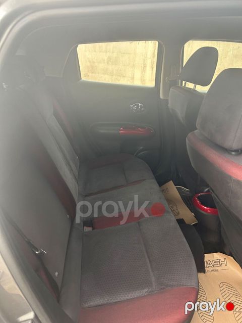 Nissan Juke: 1.6 l 2012 il