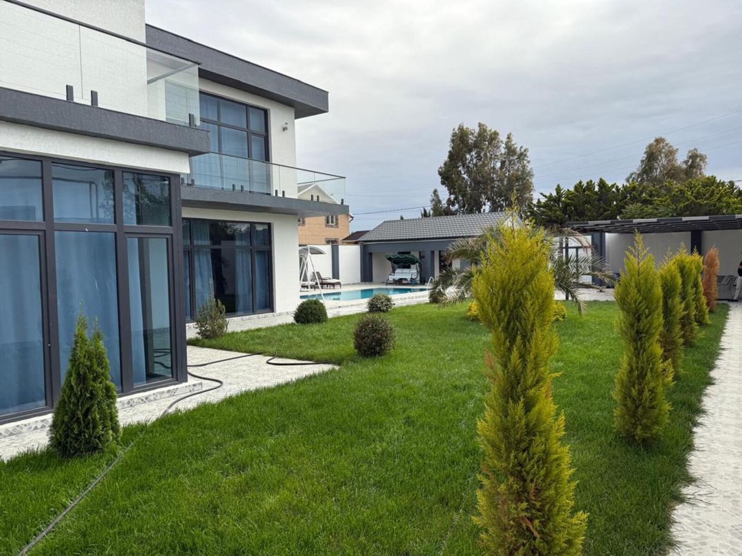 Satılır 5 otaqlı həyət evi/bağ evi 250 m² — Ev, villa, Bakı (10)