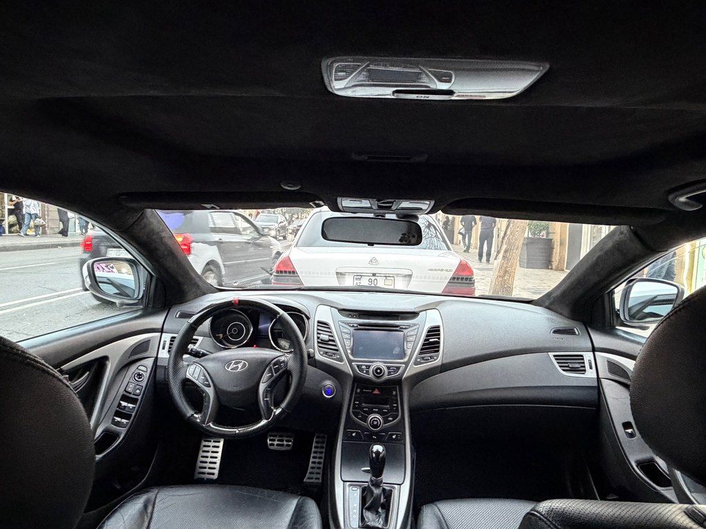 Hyundai Elantra, 1.8 L, 2014 il, 250 000 km — Avtomobillər, Bakı (12)