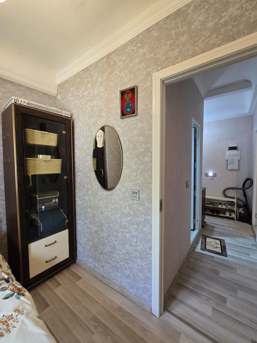 Satılır 2 otaqlı köhnə tikili 40 m² — Mənzil, Bakı (7)