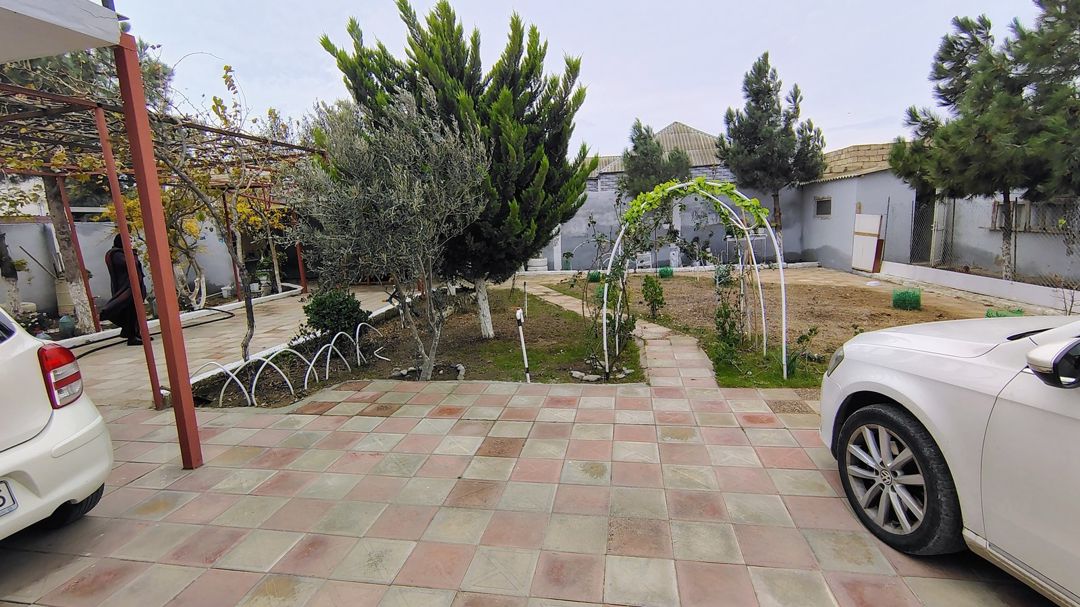 Satılır 4 otaqlı həyət evi/bağ evi 150 m² — Ev, villa, Bakı (6)