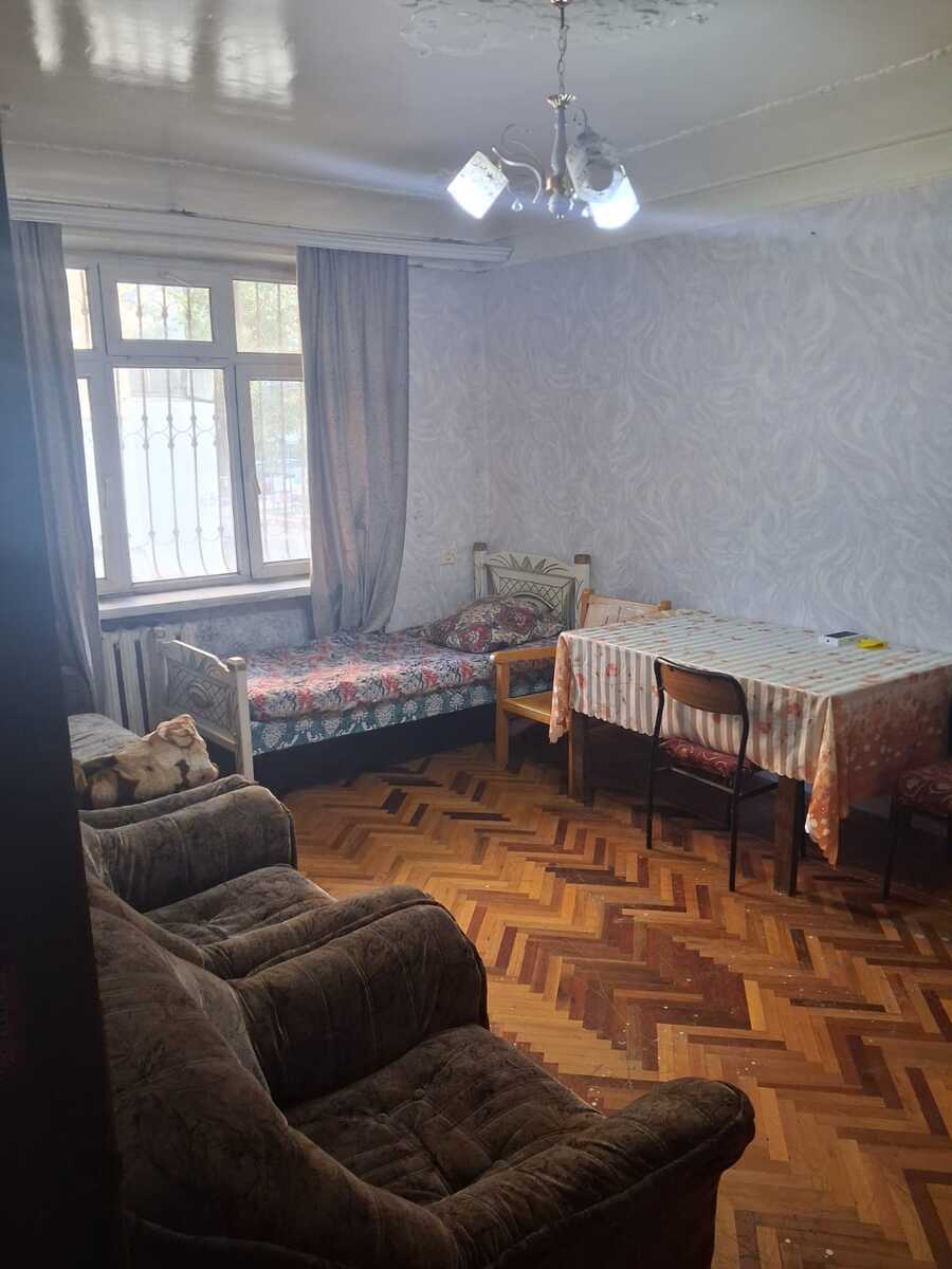 Satılır 2 otaqlı köhnə tikili 55 m² — Mənzil, Bakı (2)