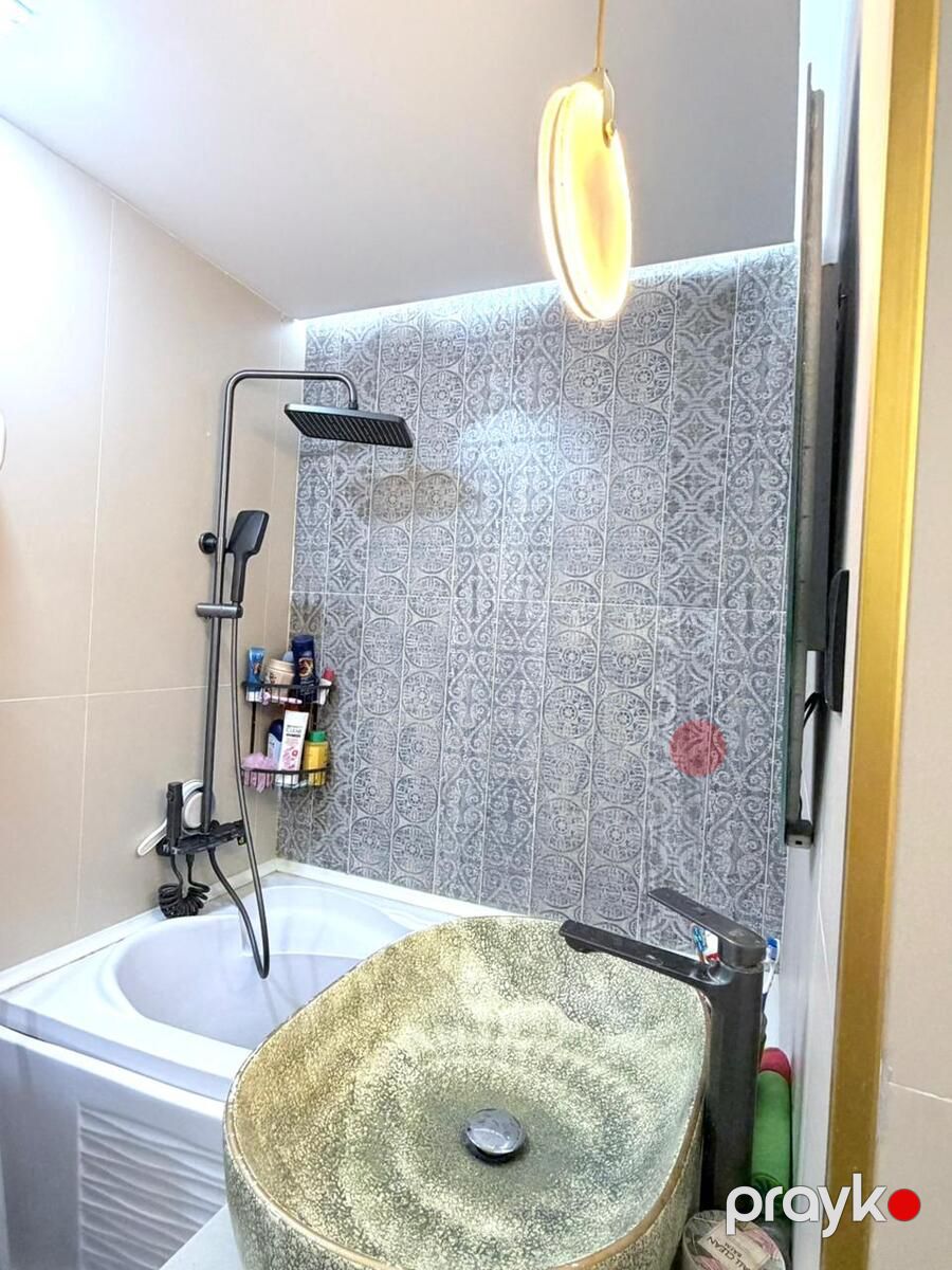 Satılır 3 otaqlı köhnə tikili 100 m² — Mənzil, Bakı (8)