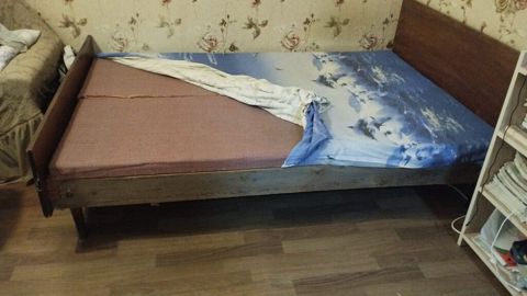 Taxta çarpayı – iki nəfərlik 190x130. ölçüdə ünvan 4 cu mikrayon — Bakı