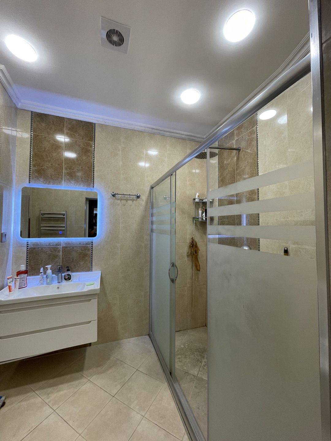 İcarəyə verilir 3 otaqlı yeni tikili 104 m² — Mənzil, Bakı (10)