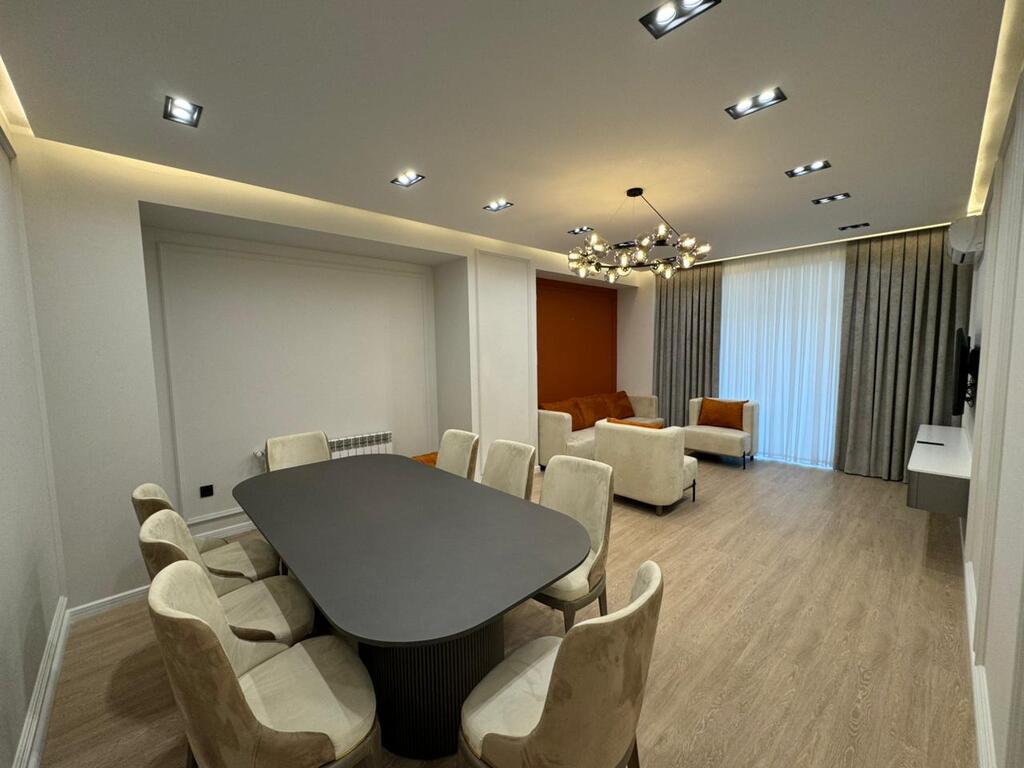İcarəyə verilir 3 otaqlı yeni tikili 147 m² — Mənzil, Bakı (9)