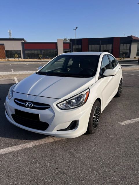 Hyundai Accent: 1.6 l 2017 il Sedan — Sanqaçal