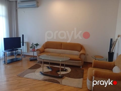 İcarəyə verilir 2 otaqlı yeni tikili 90 m²