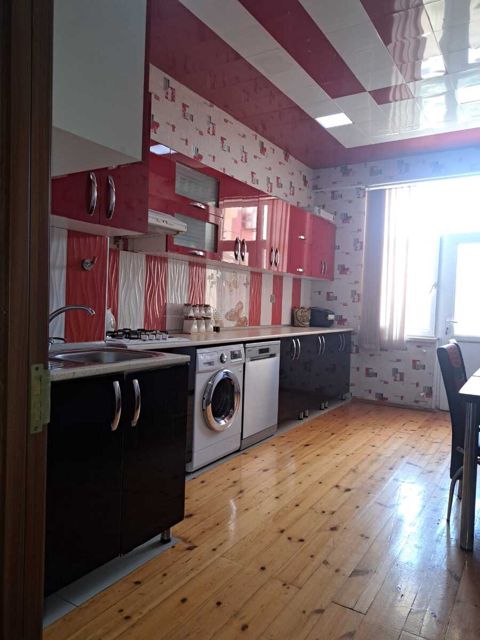 Satılır 3 otaqlı yeni tikili 85 m² — Bakı