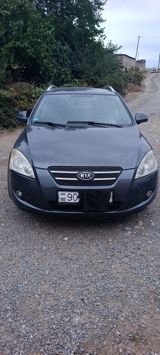 Kia Ceed SW, 1.4 L, 2008 il, 500 000 km — Otomobil
