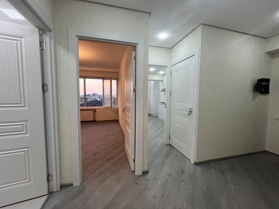 Satılır 2 otaqlı köhnə tikili 65 m² — Mənzil, Bakı (2)