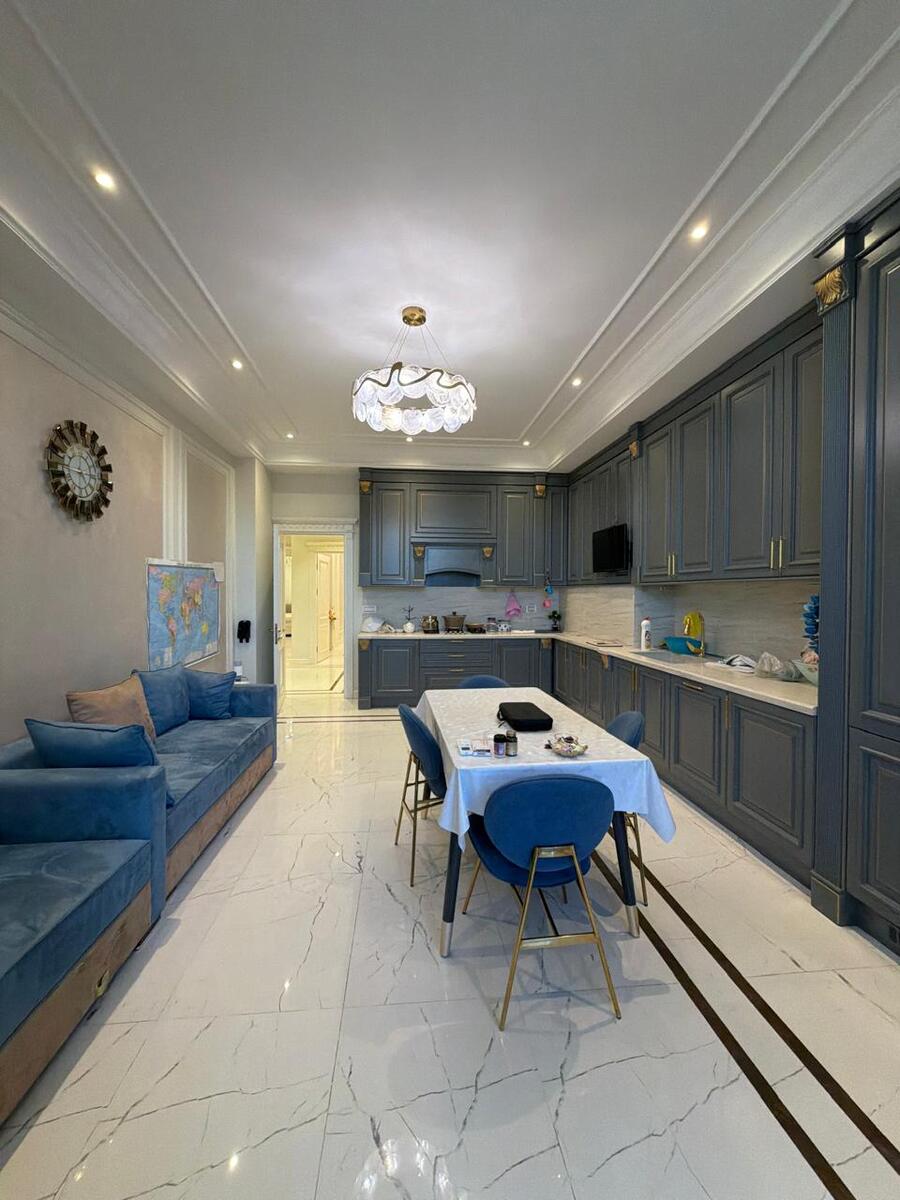 Satılır 4 otaqlı yeni tikili 206 m² — Mənzil, Bakı (6)