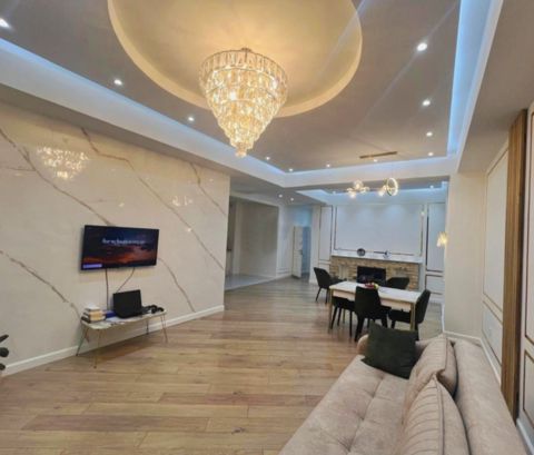 Satılır 3 otaqlı yeni tikili 100 m² — Bakı