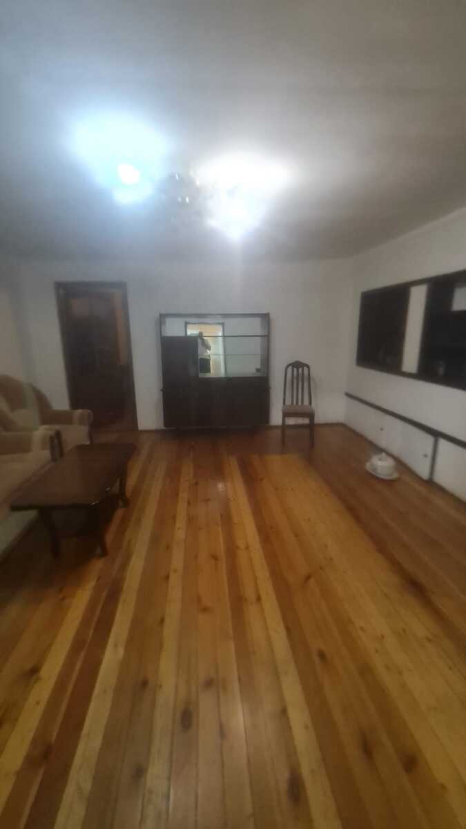 İcarəyə verilir 2 otaqlı köhnə tikili 60 m² — Mənzil, Bakı