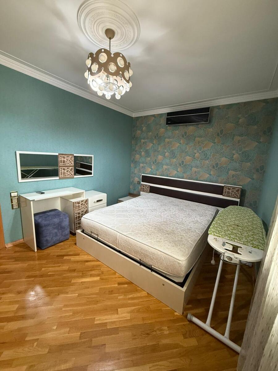 İcarəyə verilir 3 otaqlı köhnə tikili 90 m² — Mənzil, Bakı (9)