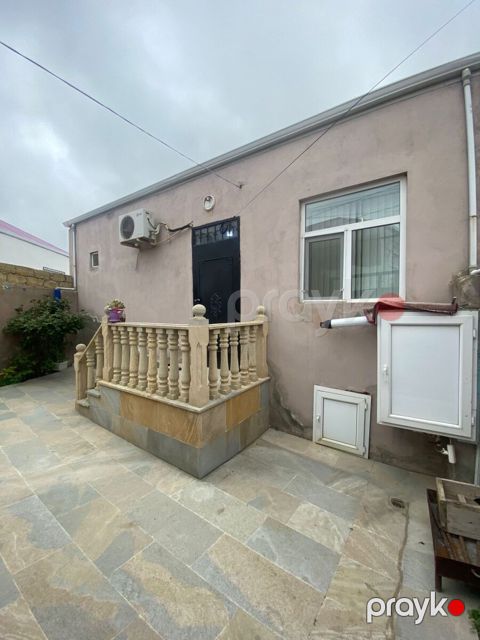 Satılır 2 otaqlı həyət evi/bağ evi 55 m²