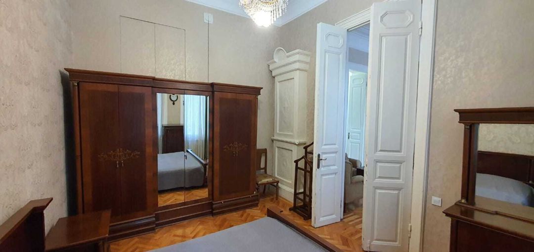 İcarəyə verilir 3 otaqlı köhnə tikili 125 m² — Mənzil, Bakı (8)