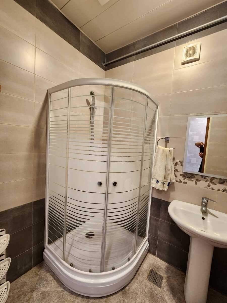 İcarəyə verilir 2 otaqlı köhnə tikili 70 m² — Mənzil, Bakı (9)