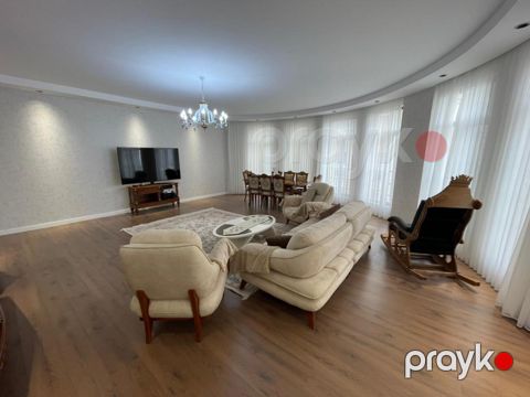 Satılır 4 otaqlı yeni tikili 192 m²