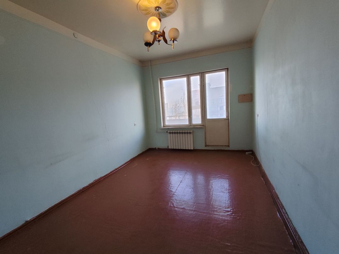 Satılır 4 otaqlı köhnə tikili 110 m² — Mənzil, Bakı (9)