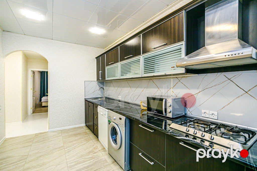 İcarəyə verilir 4 otaqlı köhnə tikili 165 m² — Mənzil, Bakı (4)
