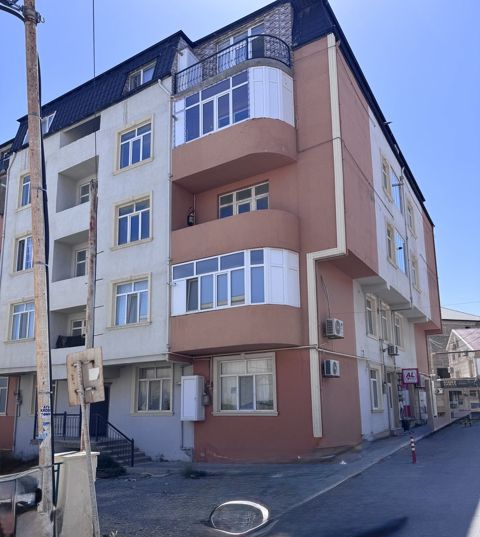 Satılır 2 otaqlı yeni tikili 84 m² — Bakı