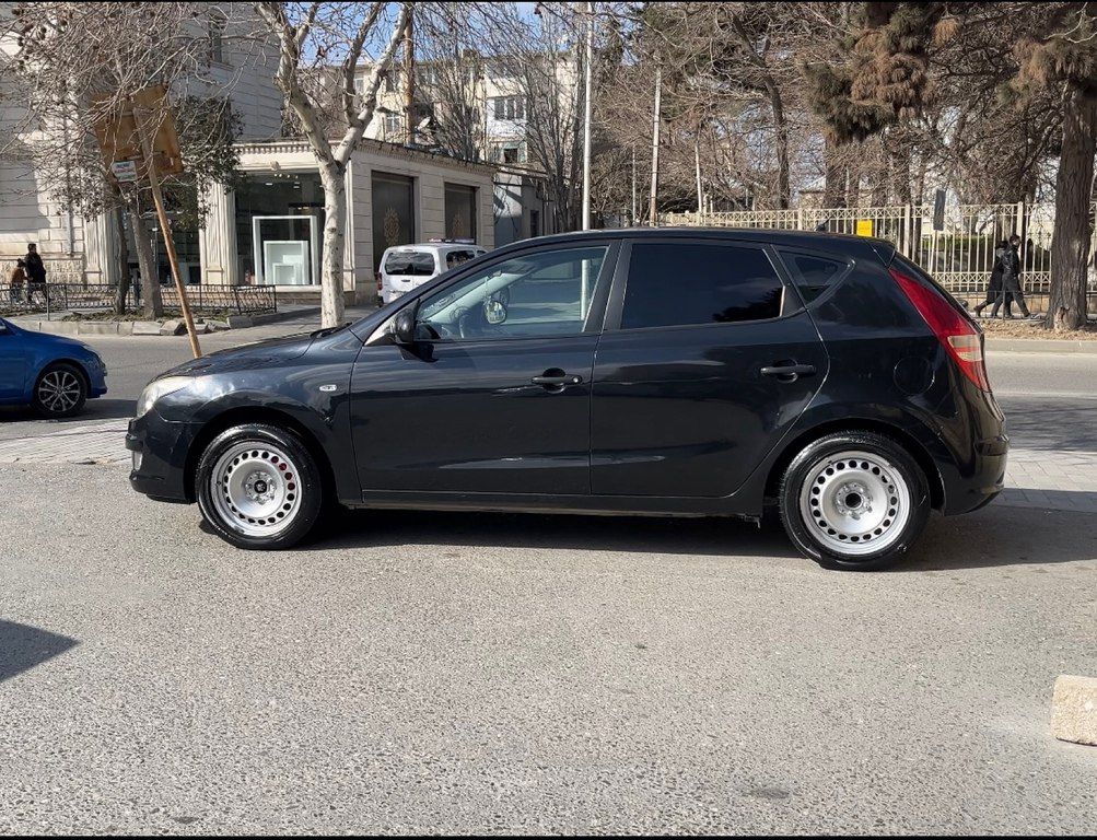 Hyundai i30, 1.4 L, 2009 il, 280 000 km — Avtomobillər, Bakı (3)