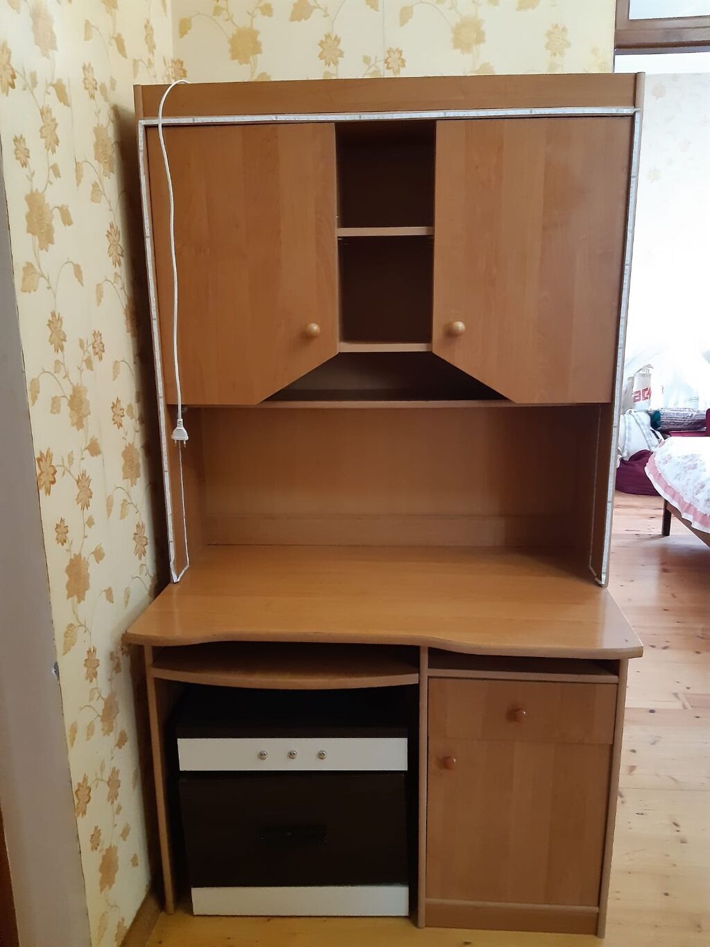 Düz masa, Polkalı, Siyirməli, Teksturalı laminat, Zəmanətsiz, Kredit yoxdur — Mebel, Şirvan