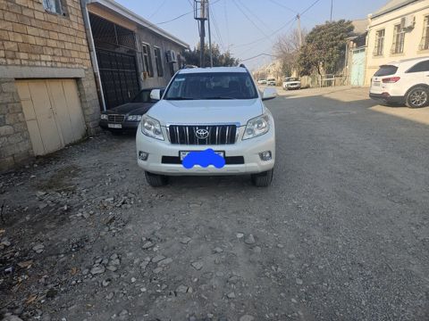 Toyota Land Cruiser Prado, 2.7 L, 2011 il, 155 000 km — Gəncə