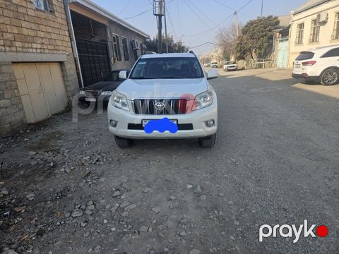 Toyota Land Cruiser Prado, 2.7 L, 2011 il, 155 000 km