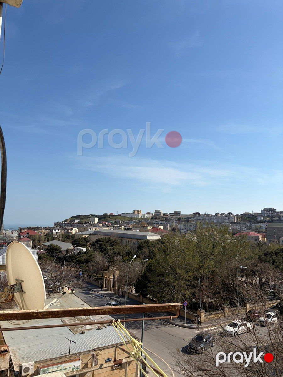 Satılır 2 otaqlı köhnə tikili 63 m² — Mənzil, Bakı (5)