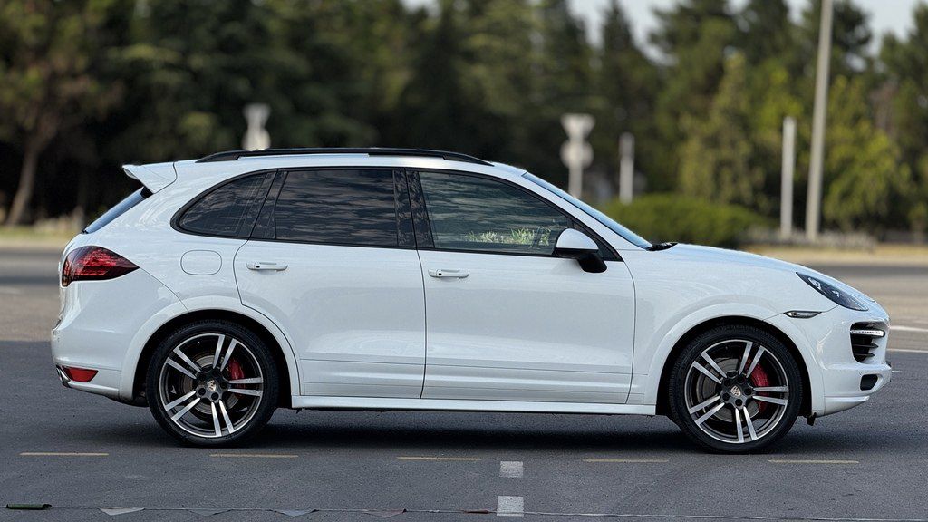 Porsche Cayenne GTS, 4.8 L, 2013 il, 175 000 km — Avtomobillər, Gəncə (4)