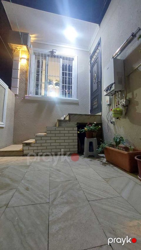 Satılır 2 otaqlı həyət evi/bağ evi 60 m²