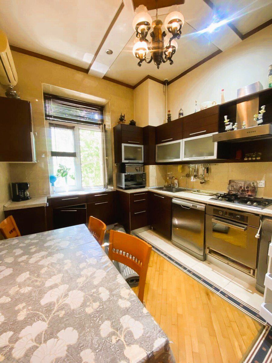 Satılır 4 otaqlı köhnə tikili 120 m² — Mənzil, Bakı (5)