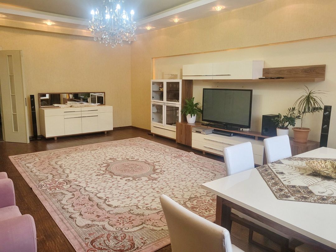 İcarəyə verilir 4 otaqlı yeni tikili 178 m² — Mənzil, Bakı (3)