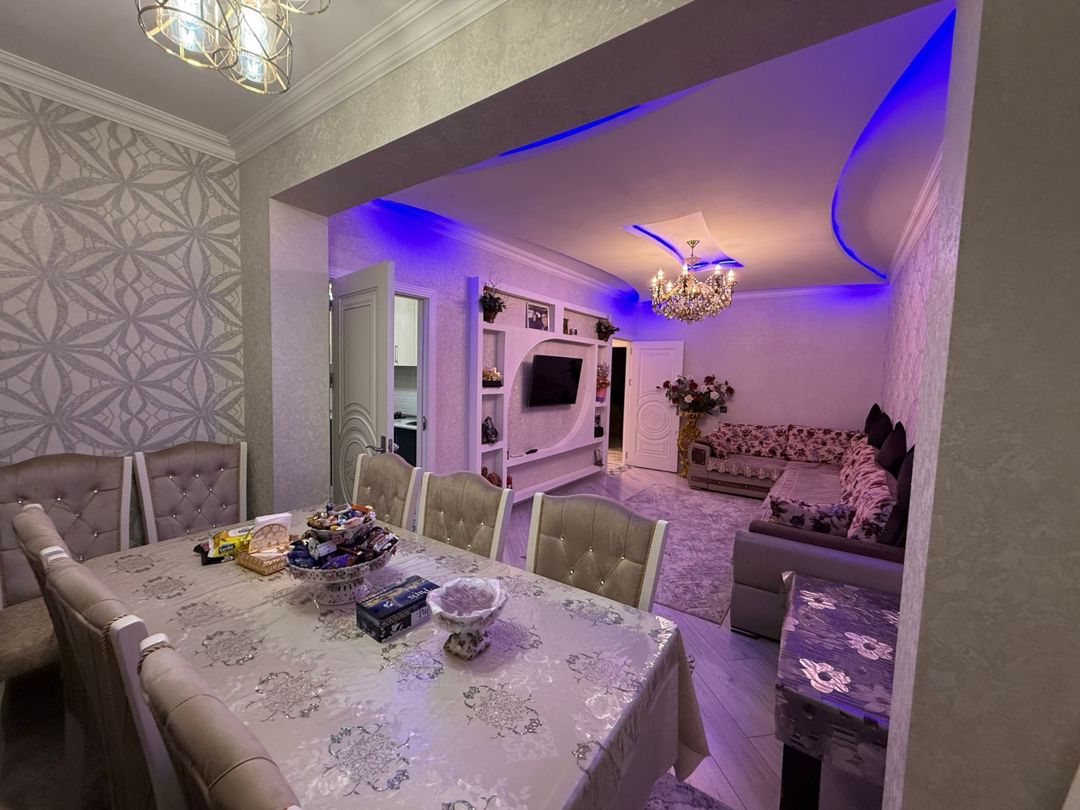 Satılır 3 otaqlı köhnə tikili 70 m² — Mənzil, Bakı