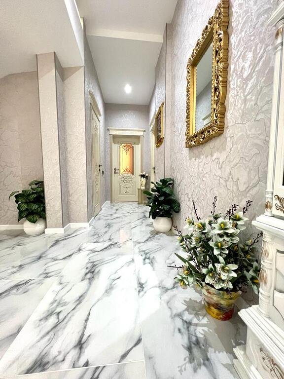 Satılır 6 otaqlı yeni tikili 360 m² — Mənzil, Bakı (4)