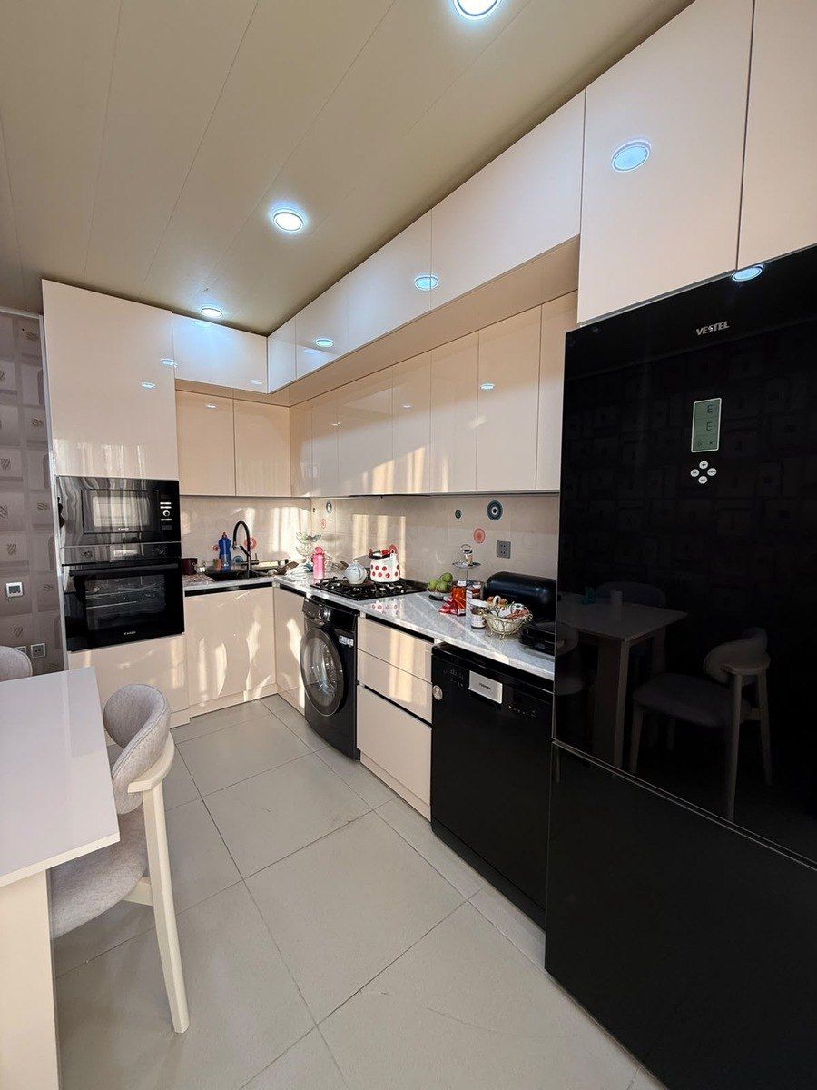 Satılır 3 otaqlı köhnə tikili 85 m² — Mənzil, Bakı (4)