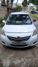 Toyota Yaris, 1.3 L, 2008 il, 455 000 km — Cars
