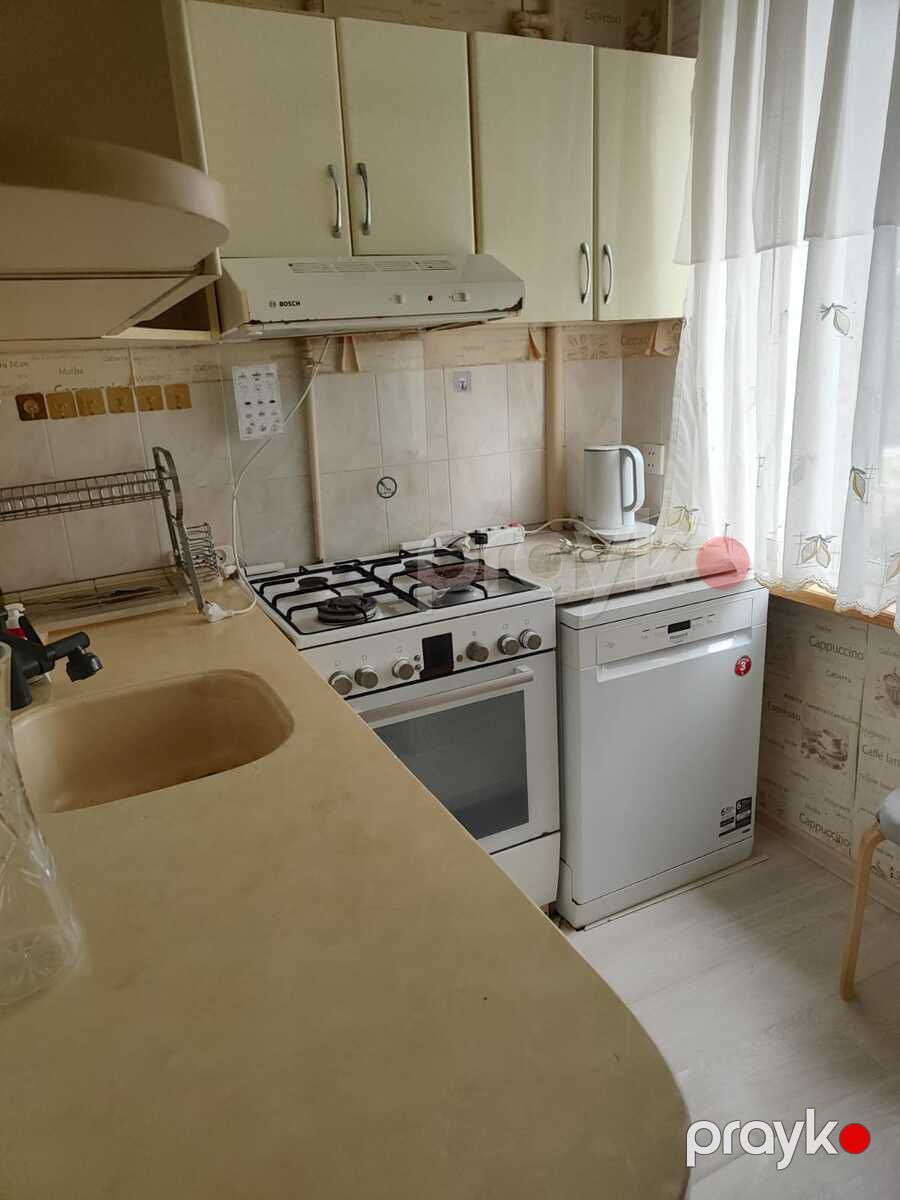 İcarəyə verilir 2 otaqlı köhnə tikili 60 m² — Mənzil, Bakı (7)