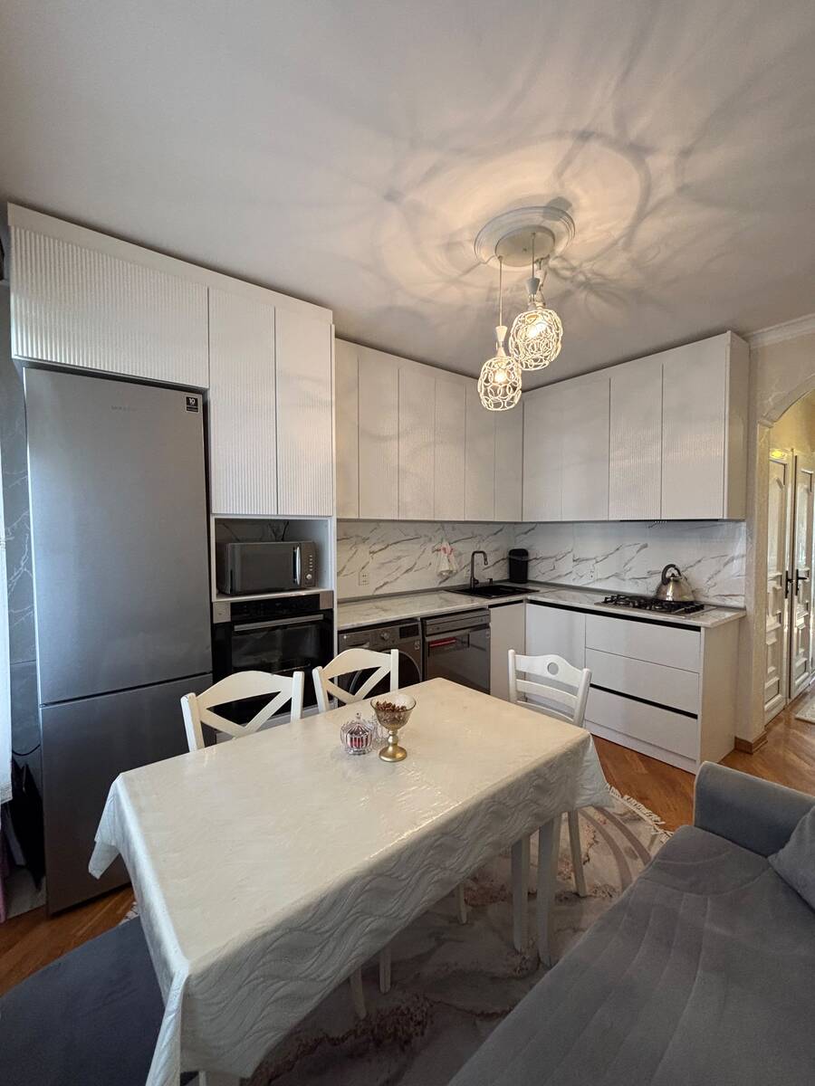 Satılır 2 otaqlı köhnə tikili 65 m² — Mənzil, Bakı (4)