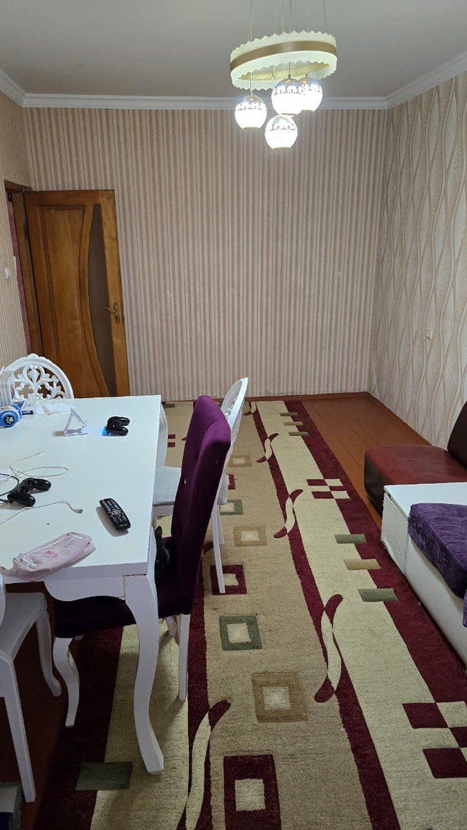 Satılır 4 otaqlı köhnə tikili 100 m² — Mənzil, Bakı (8)