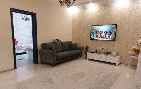 Satılır 4 otaqlı həyət evi/bağ evi 120 m² — Bakı